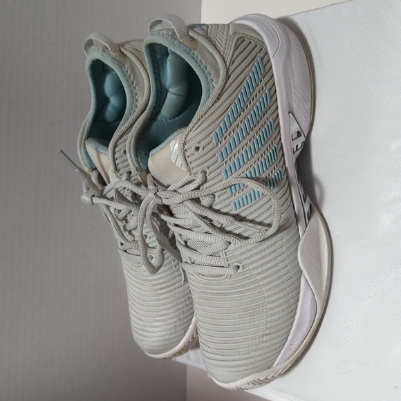 K-Swiss Women's Hypercourt Supreme Size 8.5 Tennis Shoes Barely Blue/White/Blue - Picture 2 of 10
